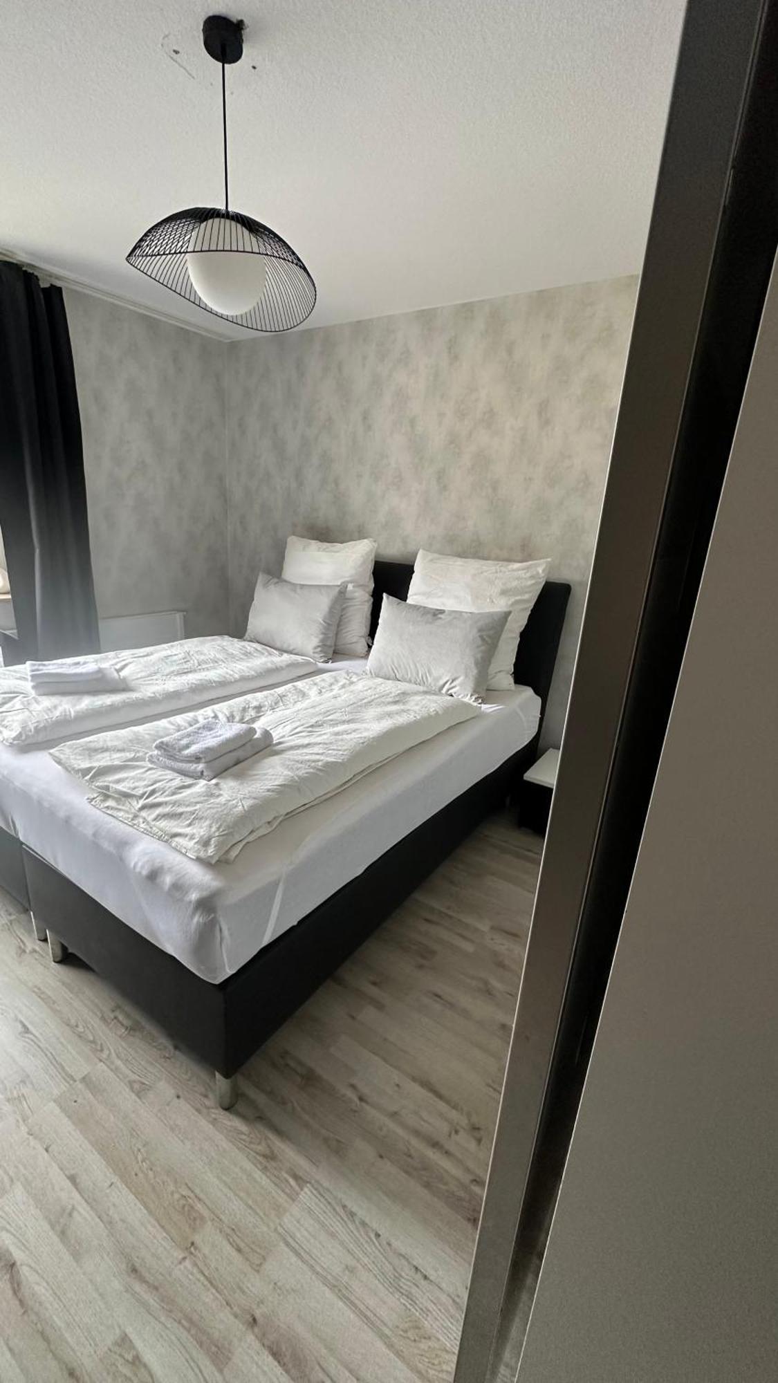 Fewo Am Deich 1 Zentral Mit Stadtblick Und Kontaktloser Check In Bremerhaven Eksteriør bilde