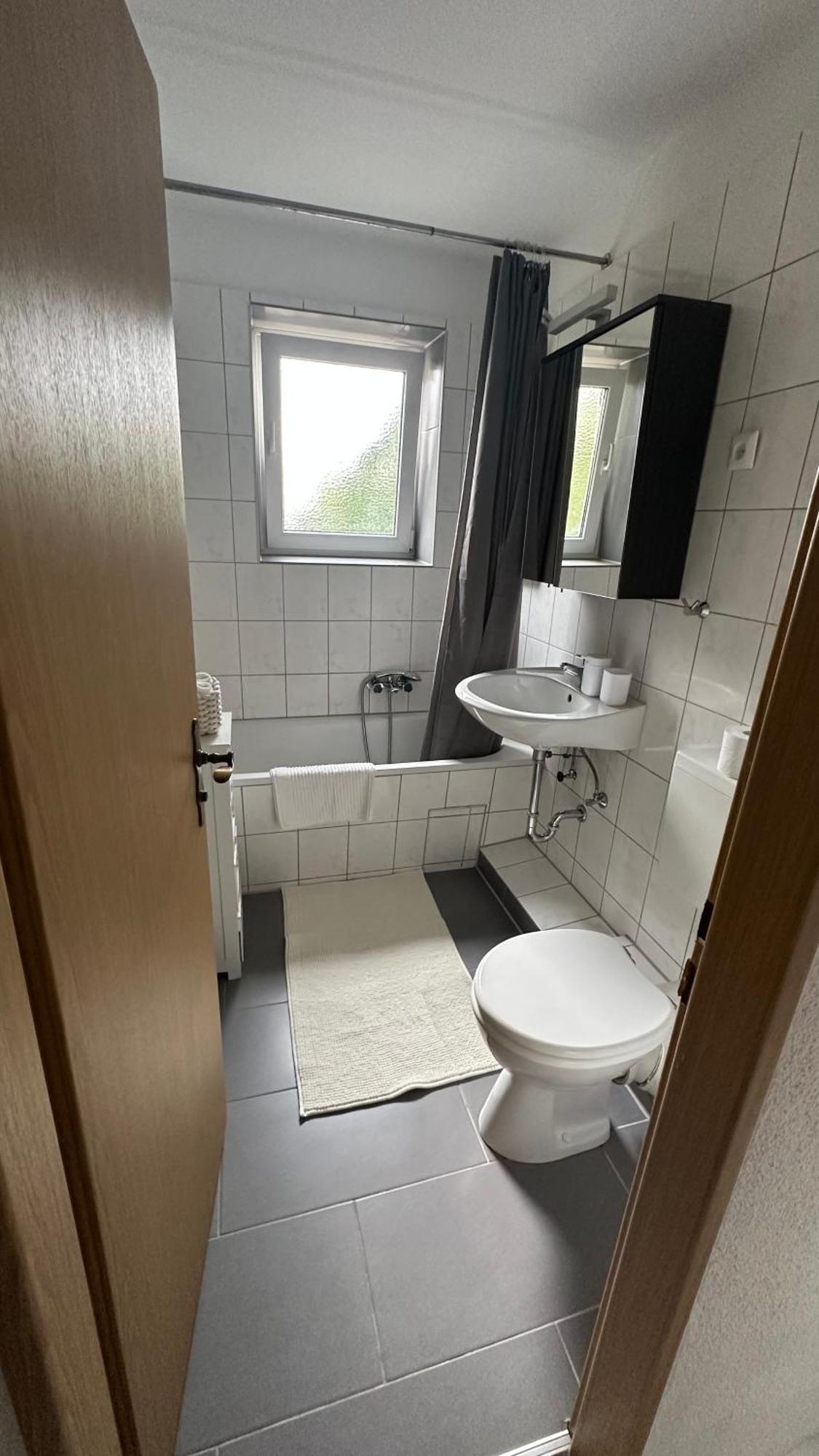 Fewo Am Deich 1 Zentral Mit Stadtblick Und Kontaktloser Check In Bremerhaven Eksteriør bilde